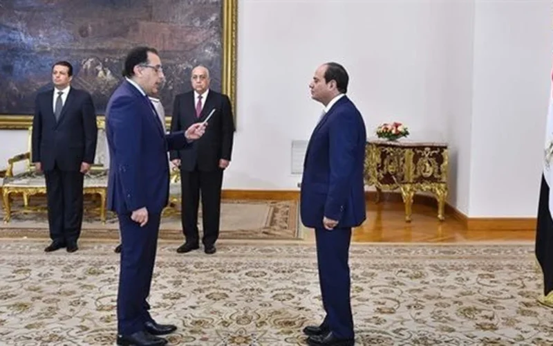 أداء اليمين الأربعاء.. كواليس حسم التعديل الوزاري الجديد بعد اعتماد الرئيس للتشكيل